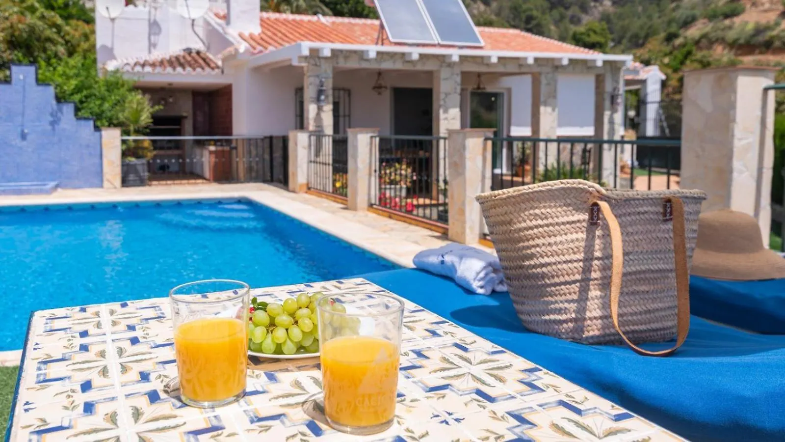 Villa El Nacimiento Nerja By Ruralidays Spain