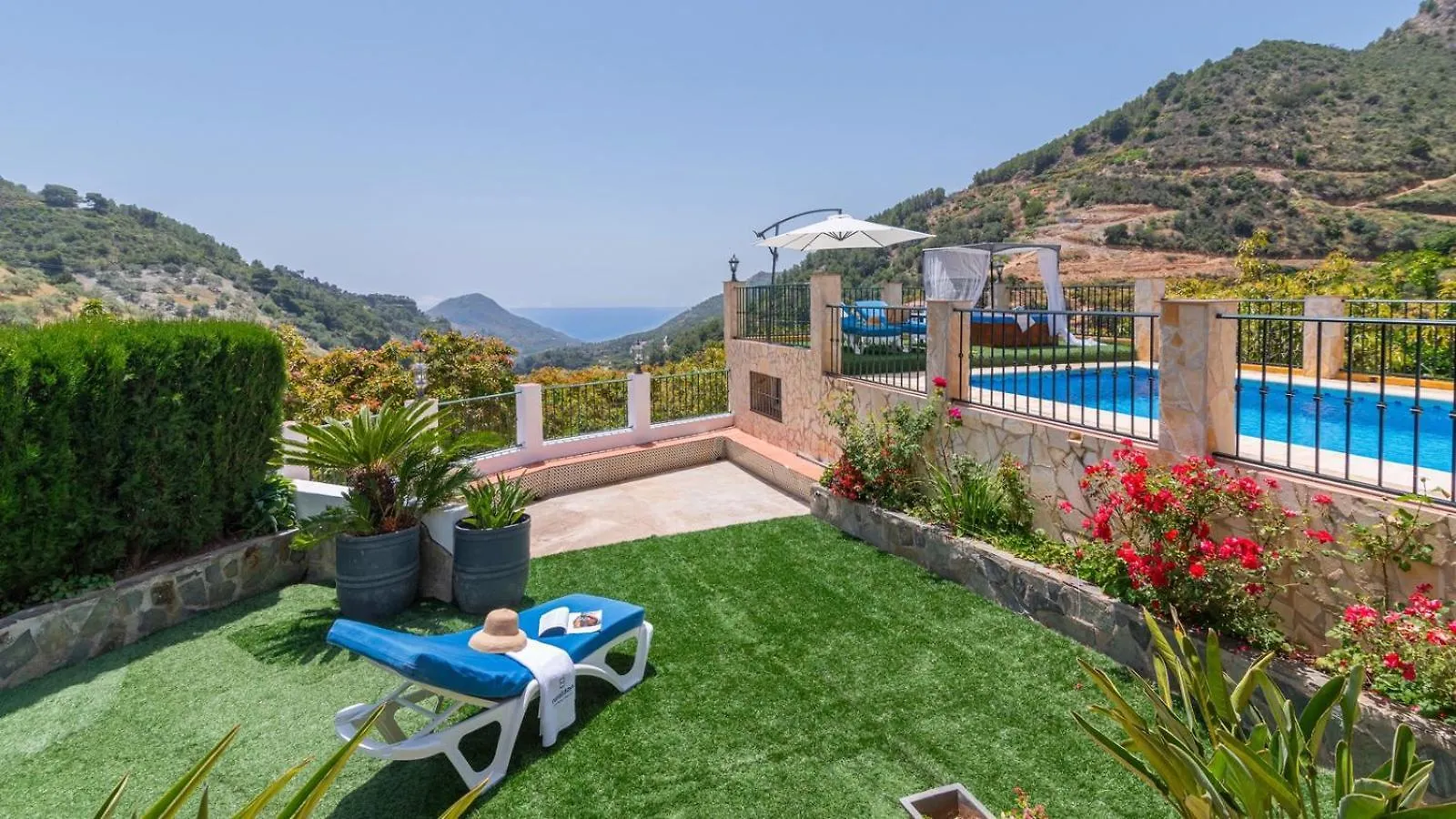 Villa El Nacimiento Nerja By Ruralidays contacts